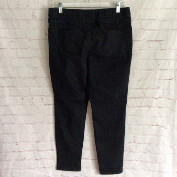 Style & Co Black Pull On Pants - Size 8 - Picture 4 of 9